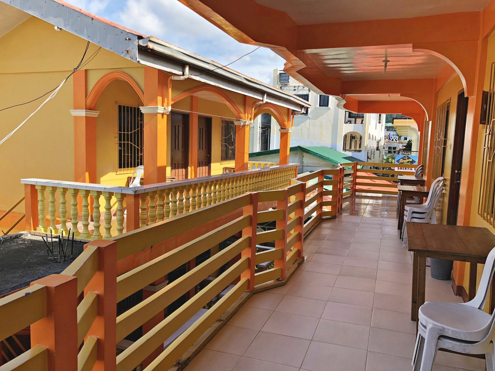 Queen Of Isle Cottages And Restaurant Puerto Galera Exteriör bild